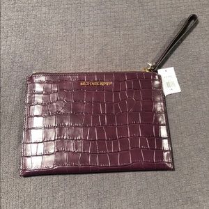 Michael Kors Wristlet - NEW